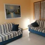 Con 2 Terrazze A 300 Mt Dal Centro Apartmán Porto Azzurro