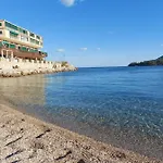Con 2 Terrazze A 300 Mt Dal Centro Porto Azzurro