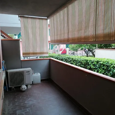 Appartement Con 2 Terrazze A 300 Mt Dal Centro Porto Azzurro