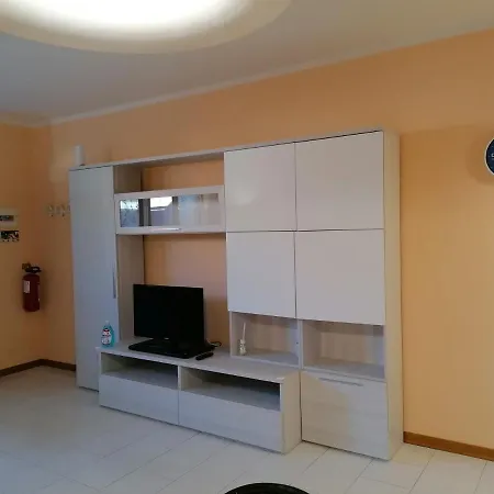 Con 2 Terrazze A 300 Mt Dal Centro Appartement