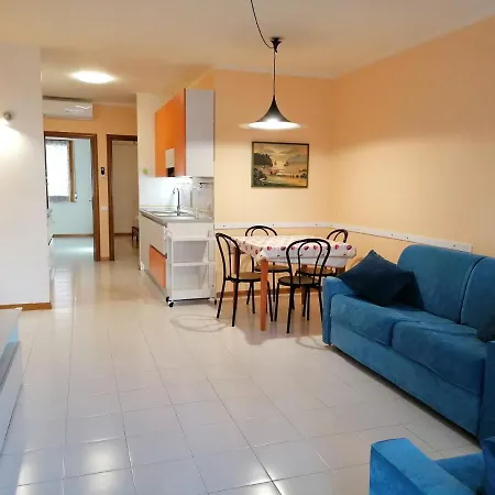 Con 2 Terrazze A 300 Mt Dal Centro Appartement