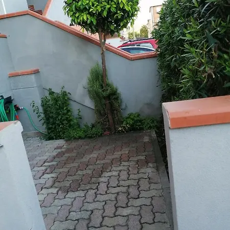 Con 2 Terrazze A 300 Mt Dal Centro Apartment
